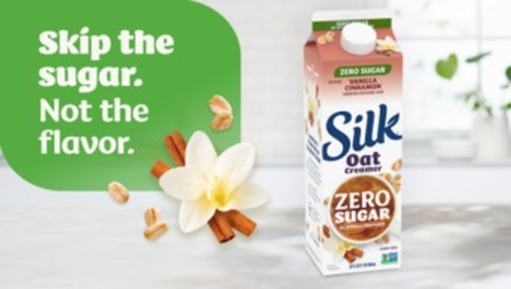 thumbnail video image 2 of Silk Zero Sugar Dairy Free, Gluten Free, Vanilla Cinnamon Oat Creamer, 32 fl oz Carton, 2 of 15