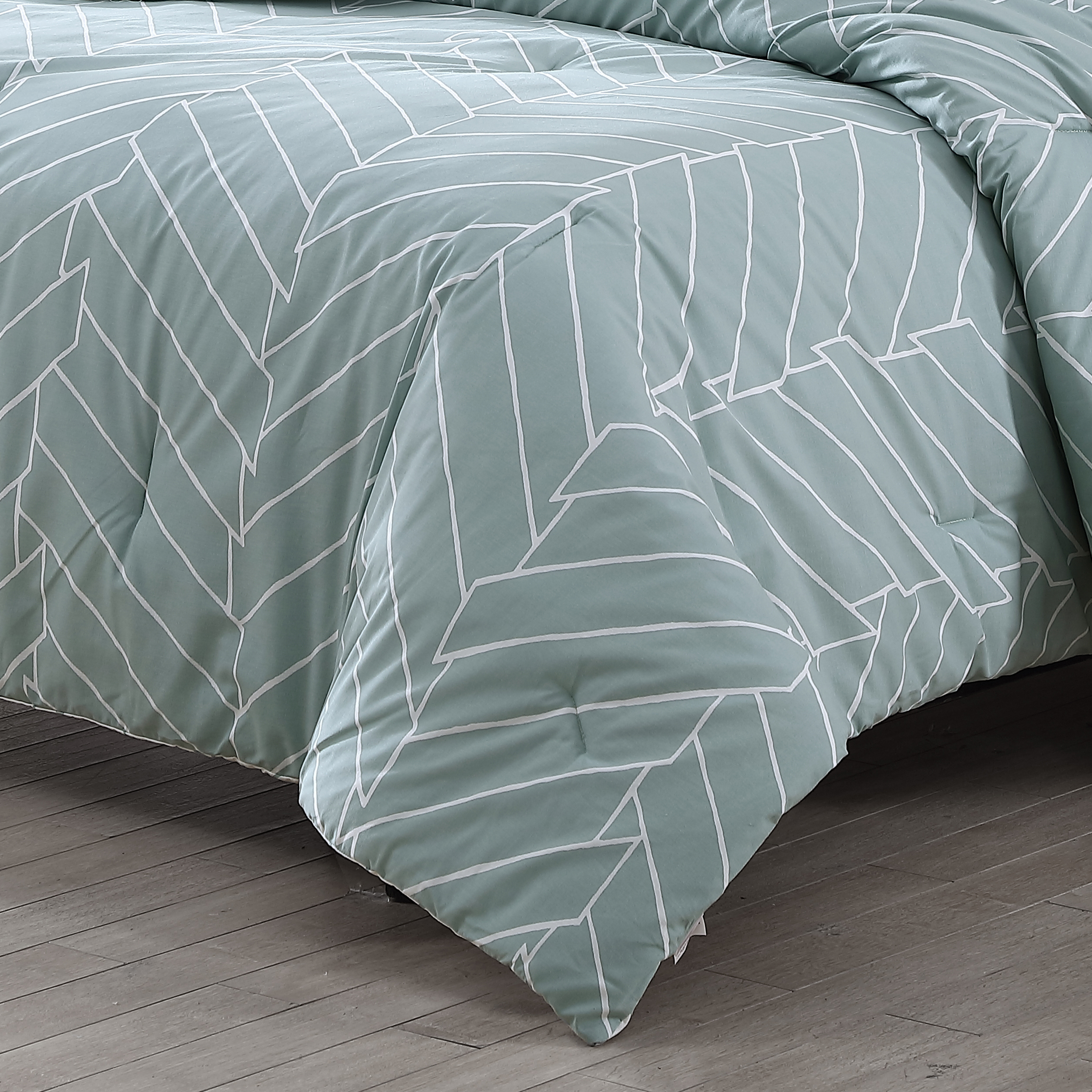 City Scene Ceres Cotton Green 3 Piece Comforter Set-Full/Queen - Picture 12 of 21
