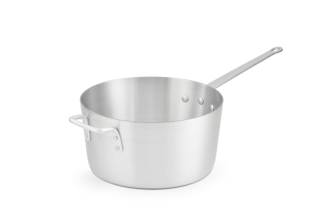 10-quart Arkadia™ aluminum saucepan in natural finish