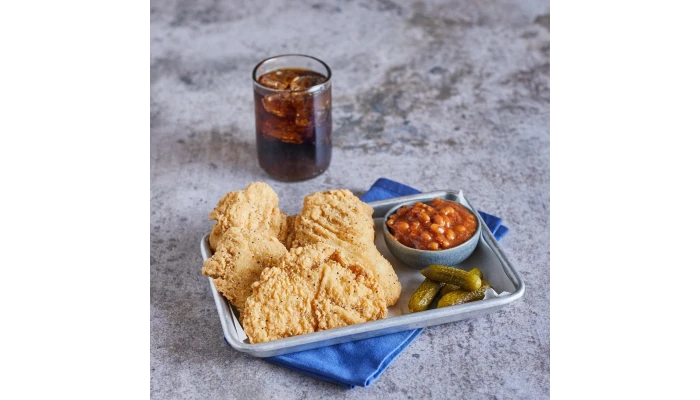 Tyson® Uncooked Breaded Homestyle Pepper Chicken Breast Filets, 4 oz._image_1