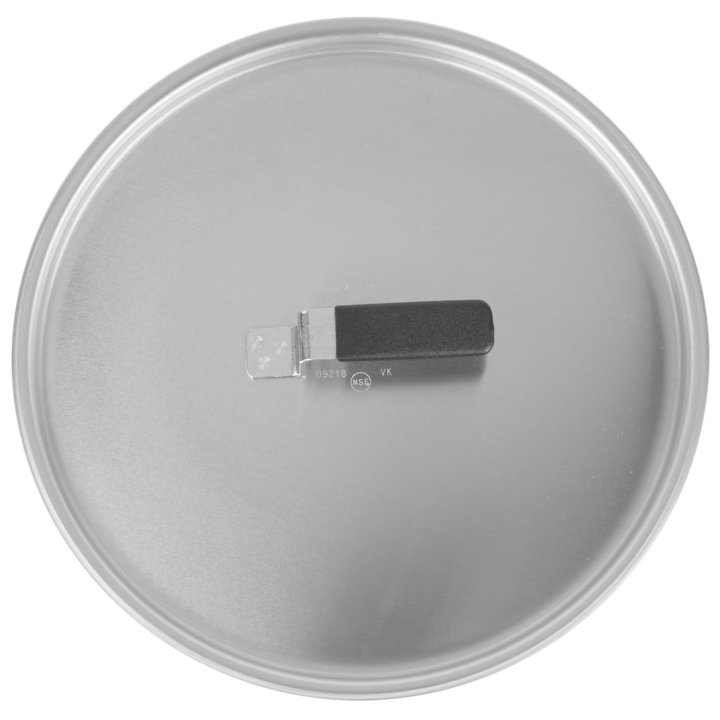 13 9/16-inch Wear-Ever® flat aluminum cover with dipped handle