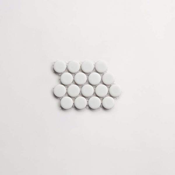 porcelain: penny rounds mosaic sheet | matte | white | sample 