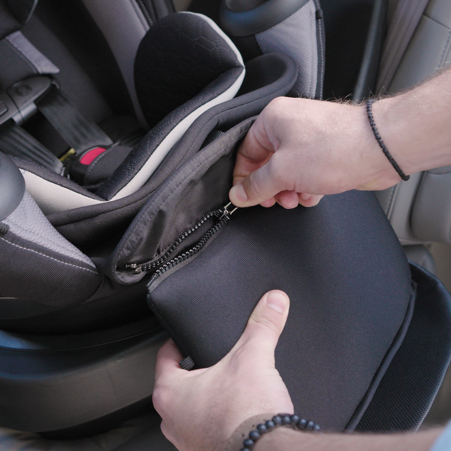 Revolve360 Extend All-in-One Rotational Car Seat with Green & Gentle Fabric