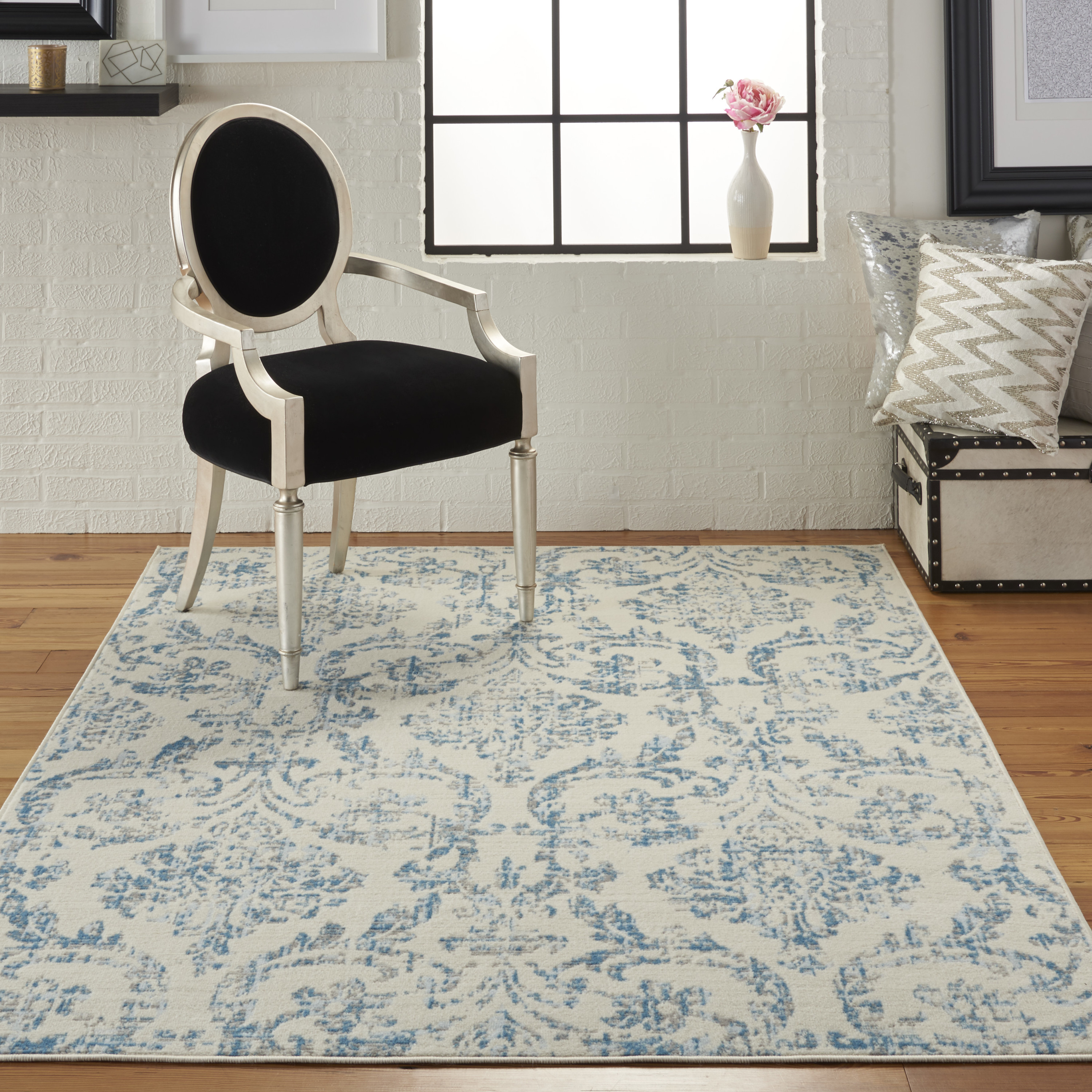 Nourison Jubilant 5'3" x 7'3" Ivory Blue Vintage Indoor Rug
