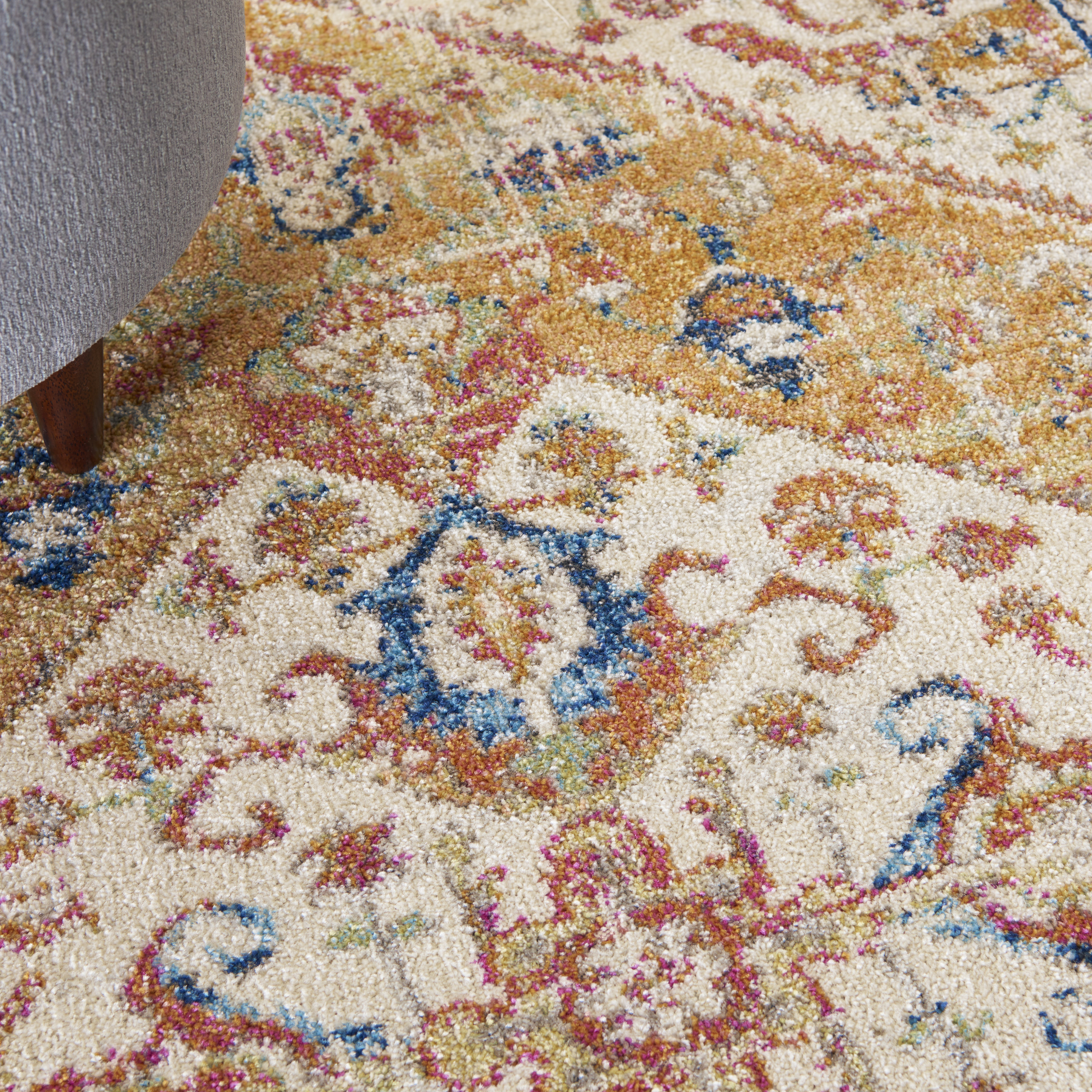 Nourison Passion 3'9" x 5'9" Ivory Yellow Bohemian Indoor Rug