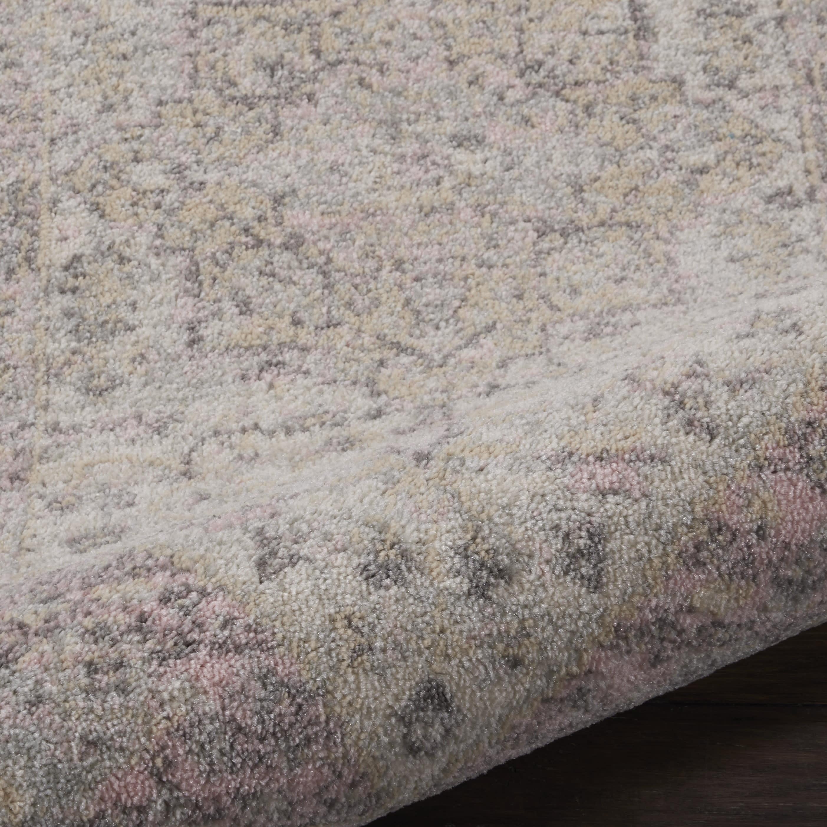 Nourison Tranquil 2'3" x 7'3" Ivory Pink Vintage Indoor Rug
