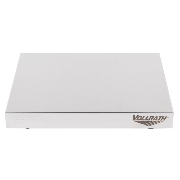 Half-size cubic display cooling plate