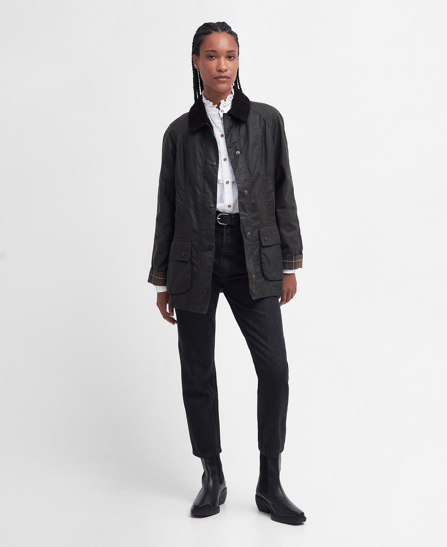 Classic Beadnell® Waxed Jacket image number 1
