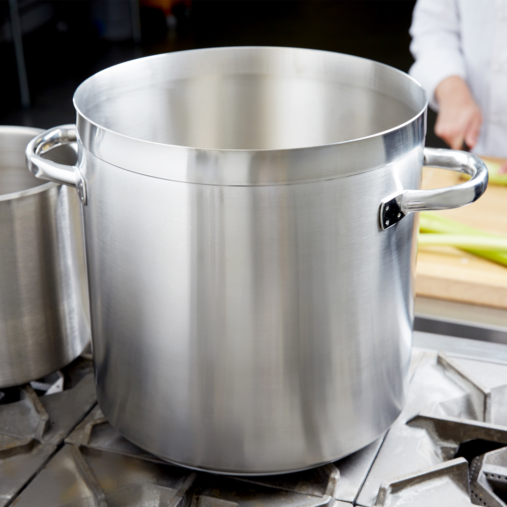 25 ½-quart Centurion® stainless steel stockpot - Vollrath Foodservice