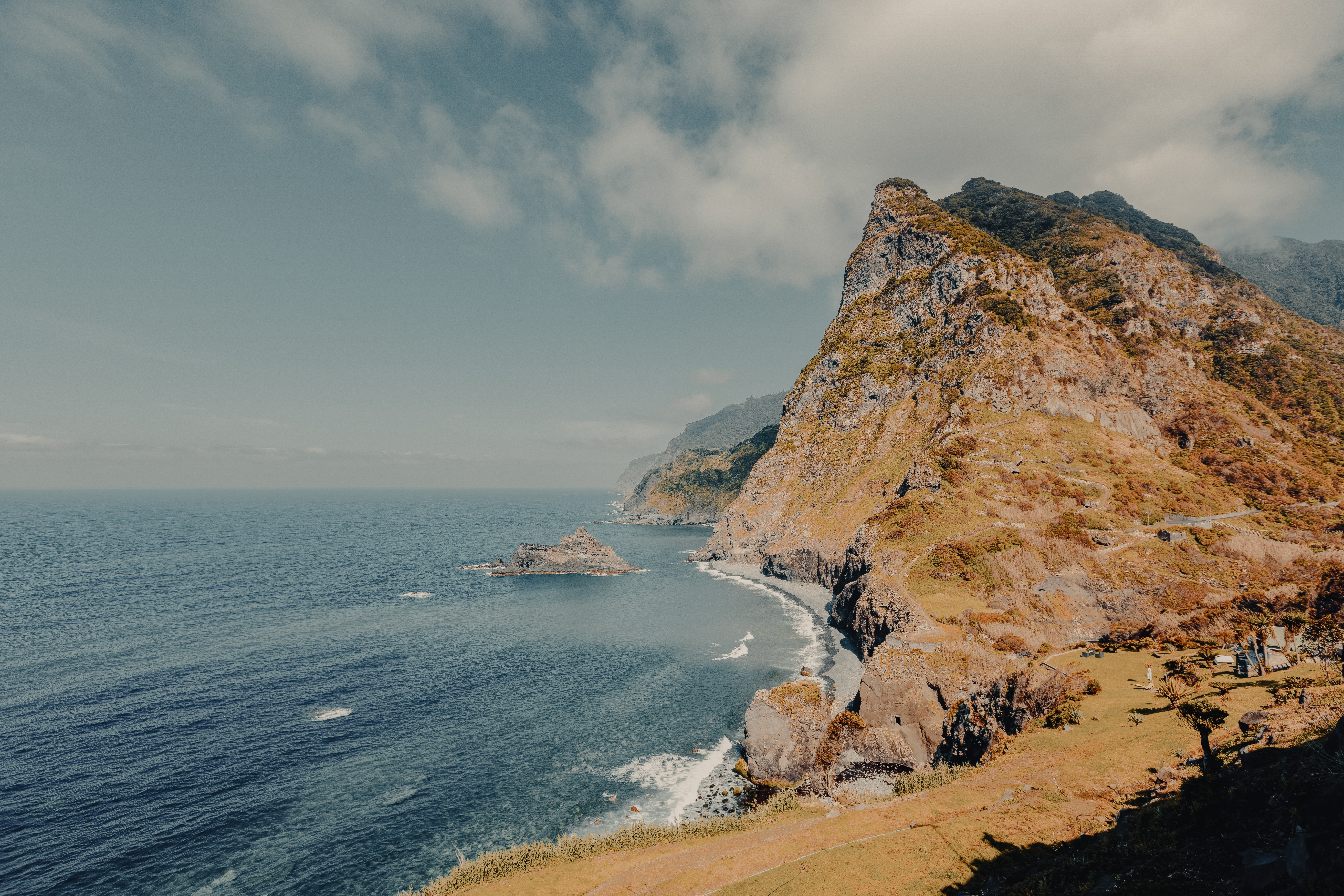 Santa Cruz de Tenerife → Lisbon (5 nights)