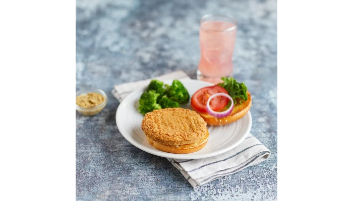 Tyson® Fully Cooked Whole Grain Breaded Golden Crispy Chicken Patties, CN, 3 oz._image_1