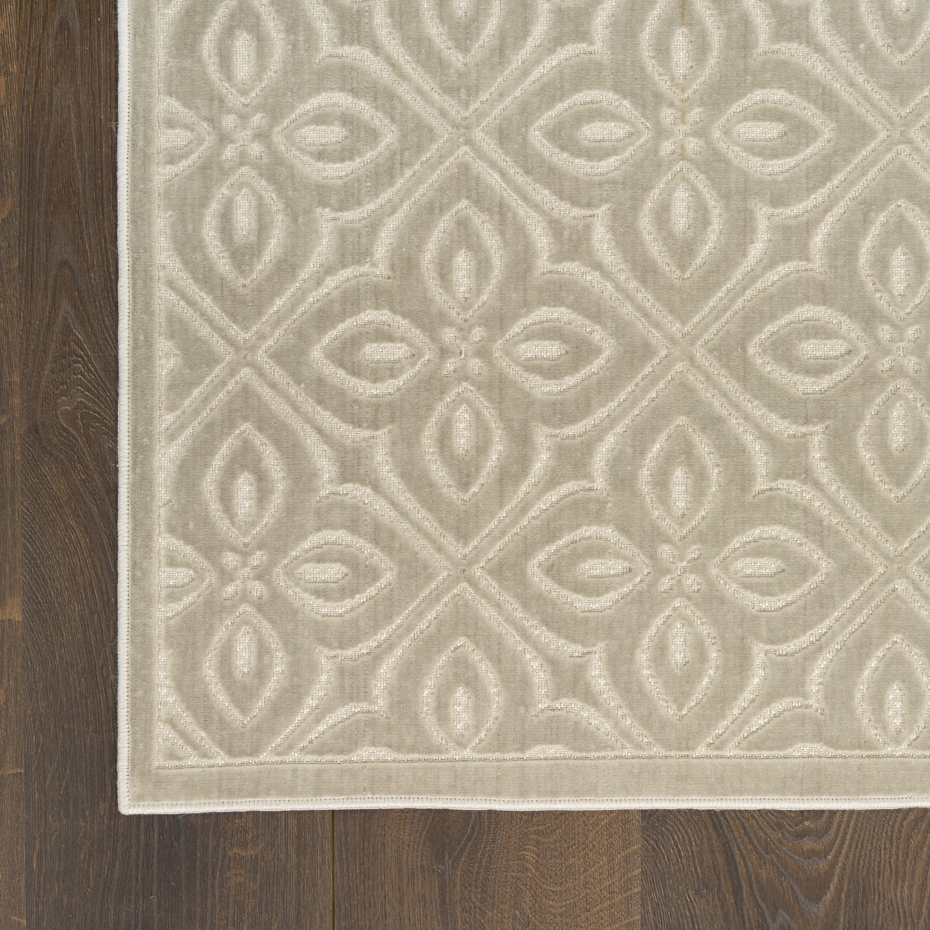 Nourison Washable Charm 8' x 10' Silver Ivory Contemporary Indoor Rug