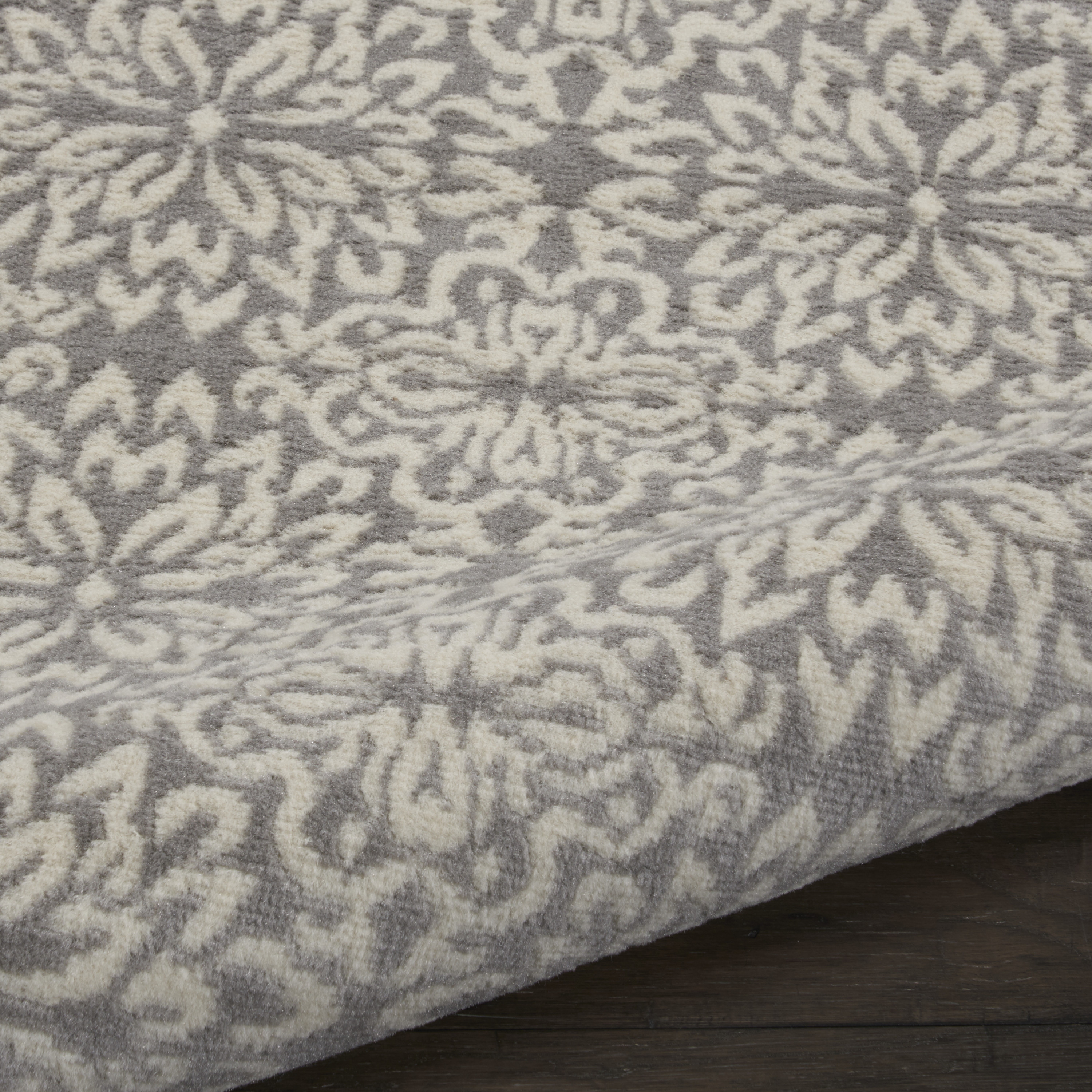 Nourison Jubilant 2' x 4' Ivory Grey Farmhouse Indoor Rug