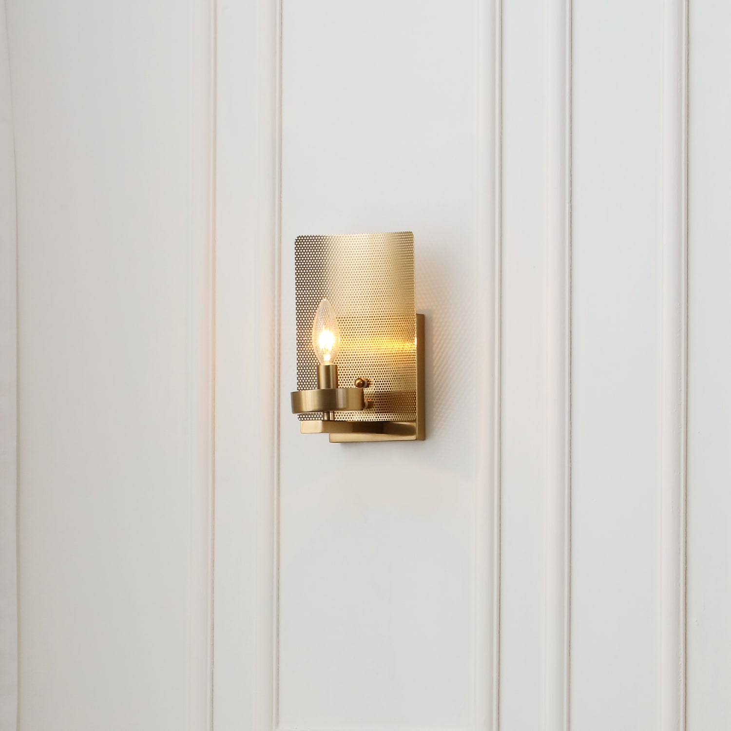 Aurelia 1 Light Wall Sconce — installation 1