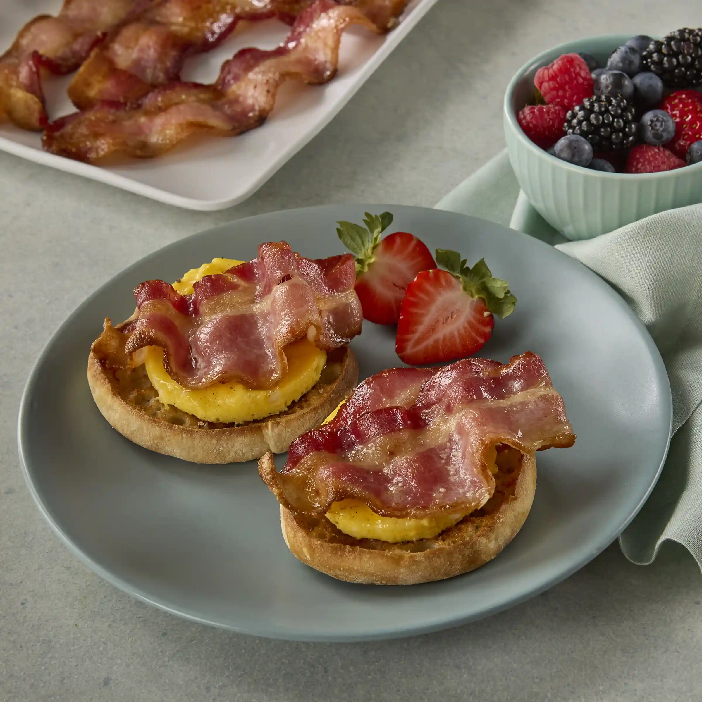 Wright® Brand Naturally Hickory Smoked Thick Sliced Bacon, Bulk, 30 Lbs, 5 Slices/Inch, Frozen_image_1