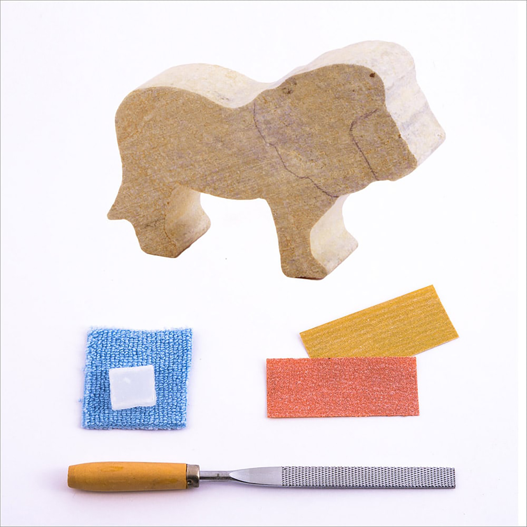 Studiostone Creative Lion Soapstone Carving Kit image number null