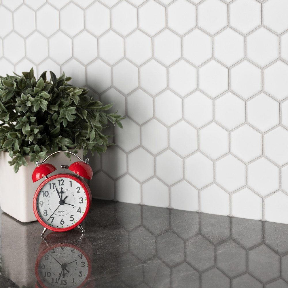 Metro 2″ Hex Matte White 11-1/8 in. x 12-5/8 in. Porcelain Mosaic Tile