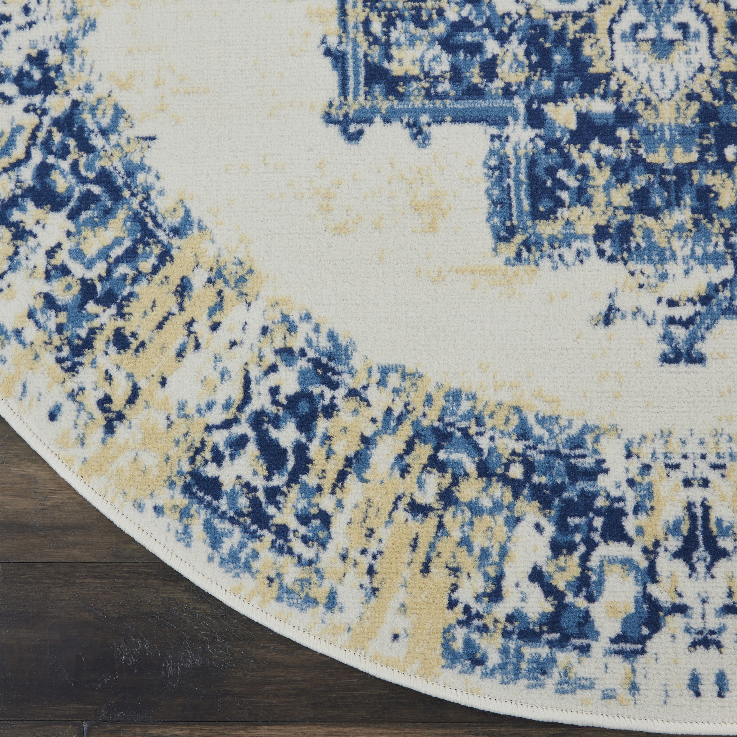 Nourison Grafix 8' x Round White Vintage Indoor Rug
