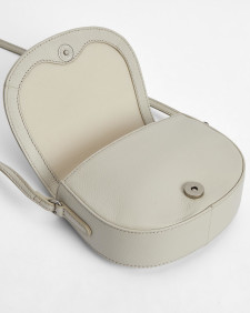Laire Leather Saddle Bag Light Sand