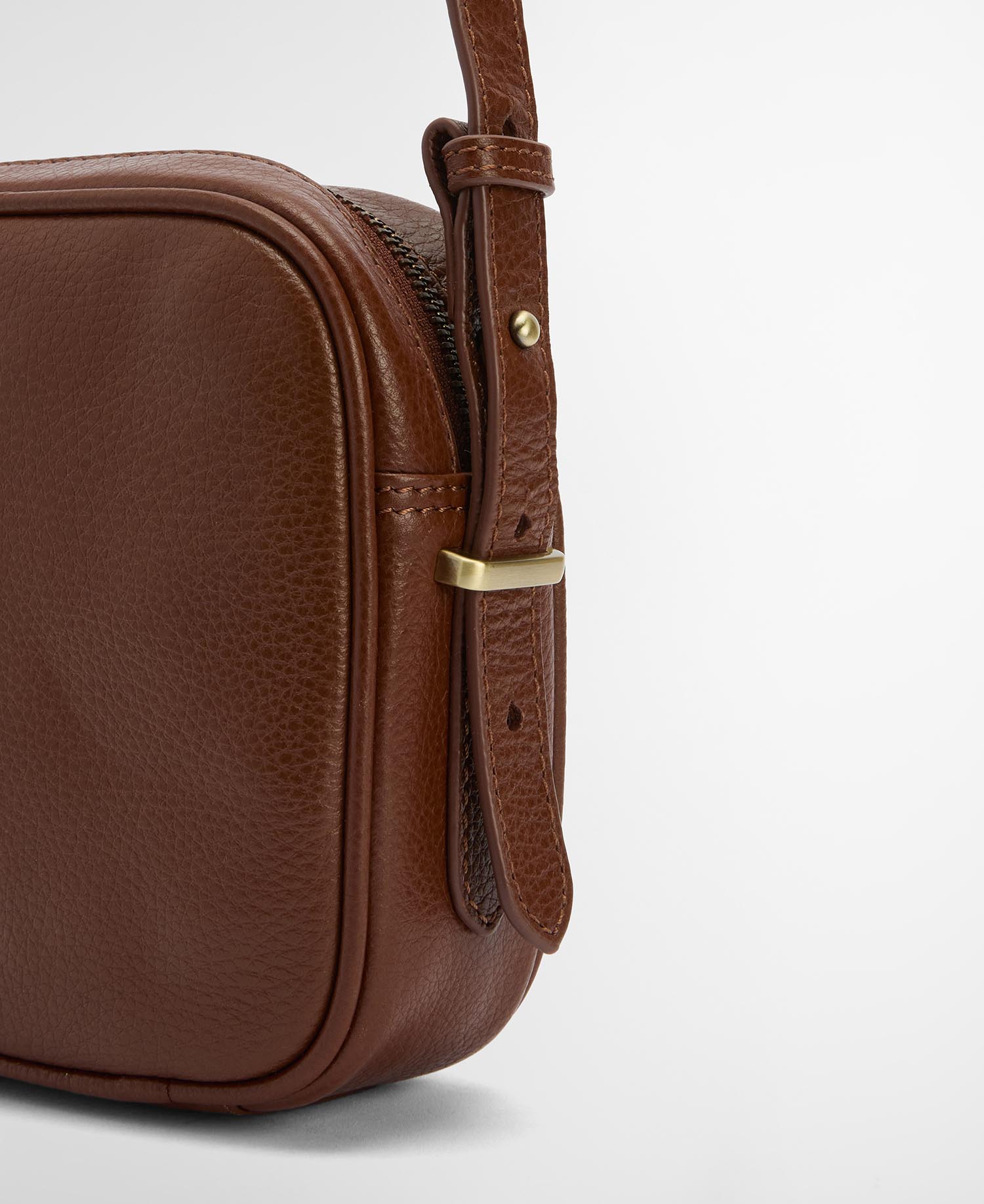 Daphne Leather Crossbody Bag image number 4