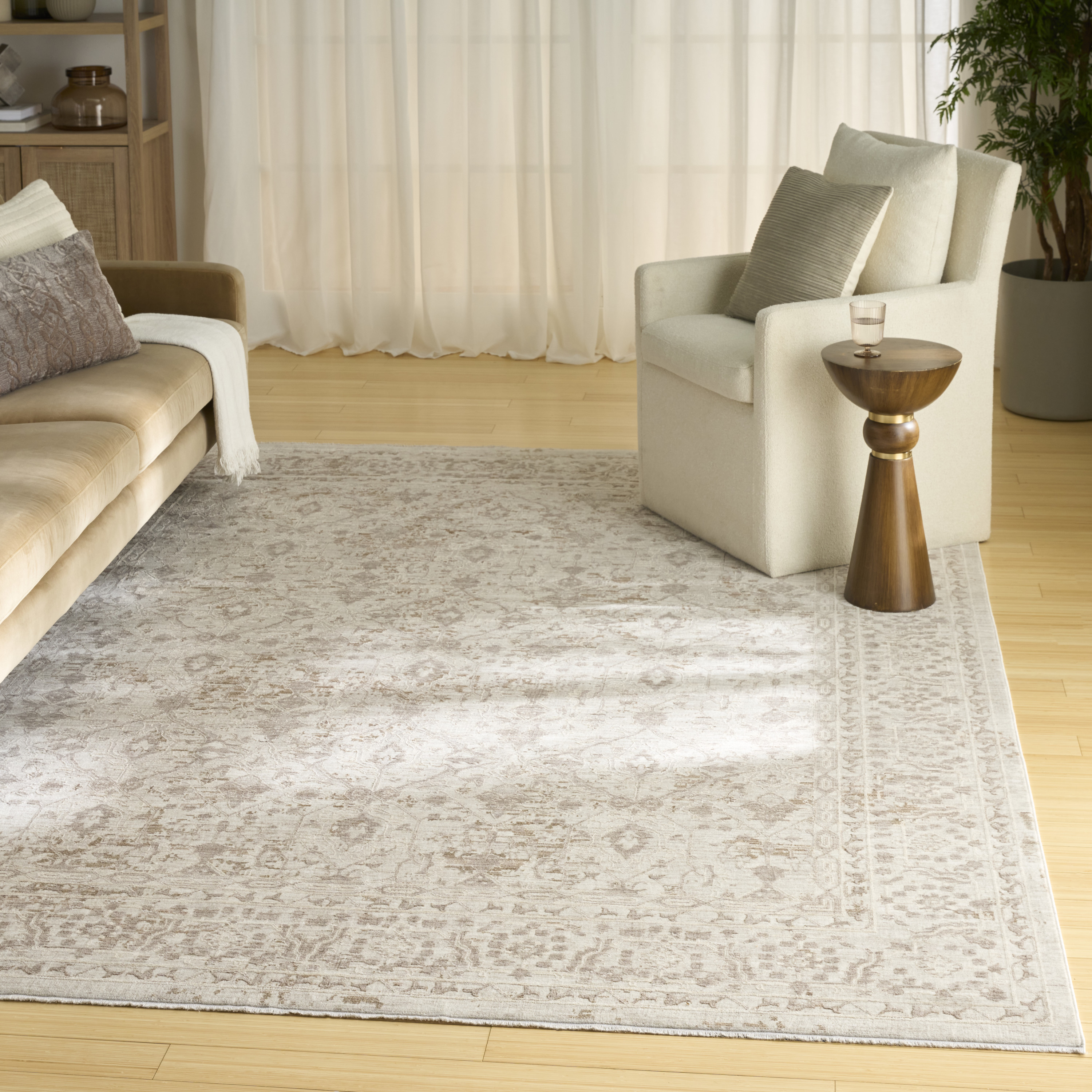 Nourison Shadows 7'10" x 9'10" Ivory Grey Vintage Indoor Rug