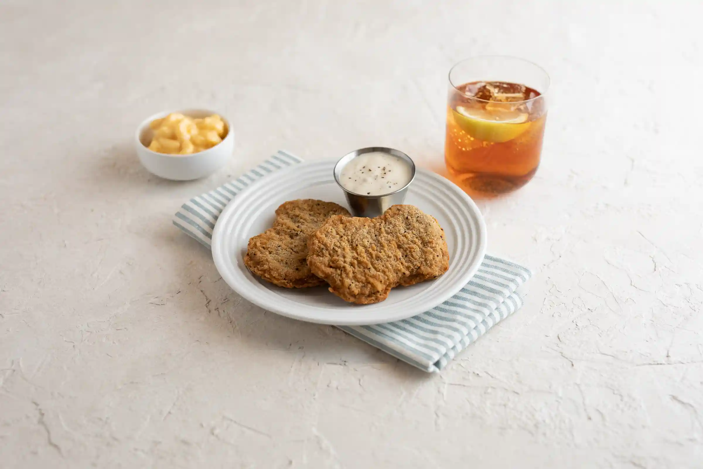 AdvancePierre™ Blue Label Raw Breaded Black Pepper Western Style Country Fried Beef Steak Fritters https://images.salsify.com/image/upload/s--hcFI6puu--/q_25/srkwqkwarc1wblsgiyqe.webp