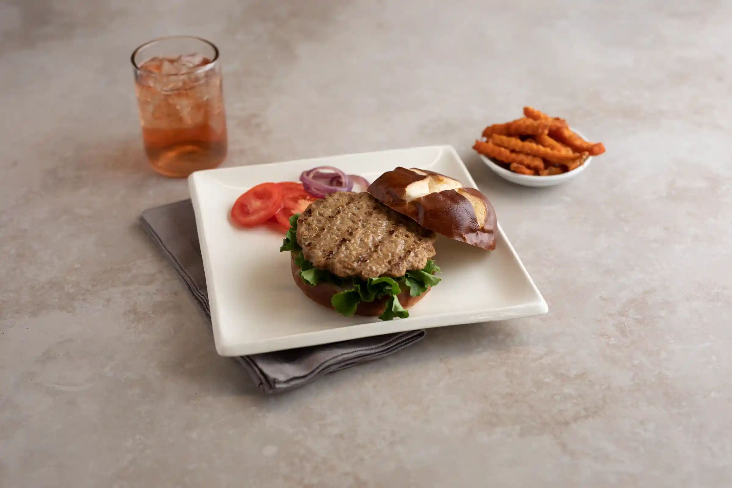 AdvancePierre™ Low Sodium Flame Grilled Beef Patties, 2.25 oz. https://images.salsify.com/image/upload/s--n8zEjWeF--/q_25/wczalj2ewvviqnpf1qhp.webp