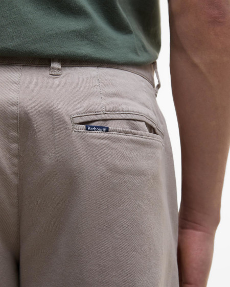 Pantaloni in tessuto stretch lavato dalla vestibilità leggermente aderente