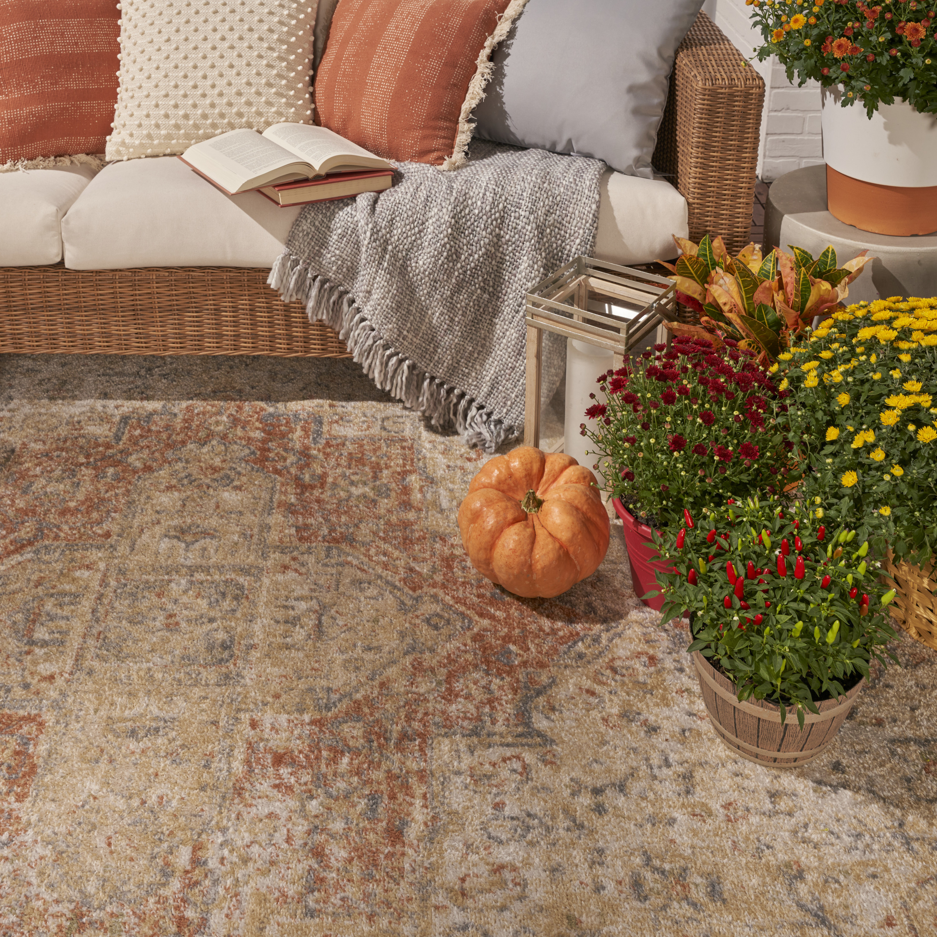 Nourison Nourison Essentials Persian 5' x 7' Beige Rust Vintage Rug