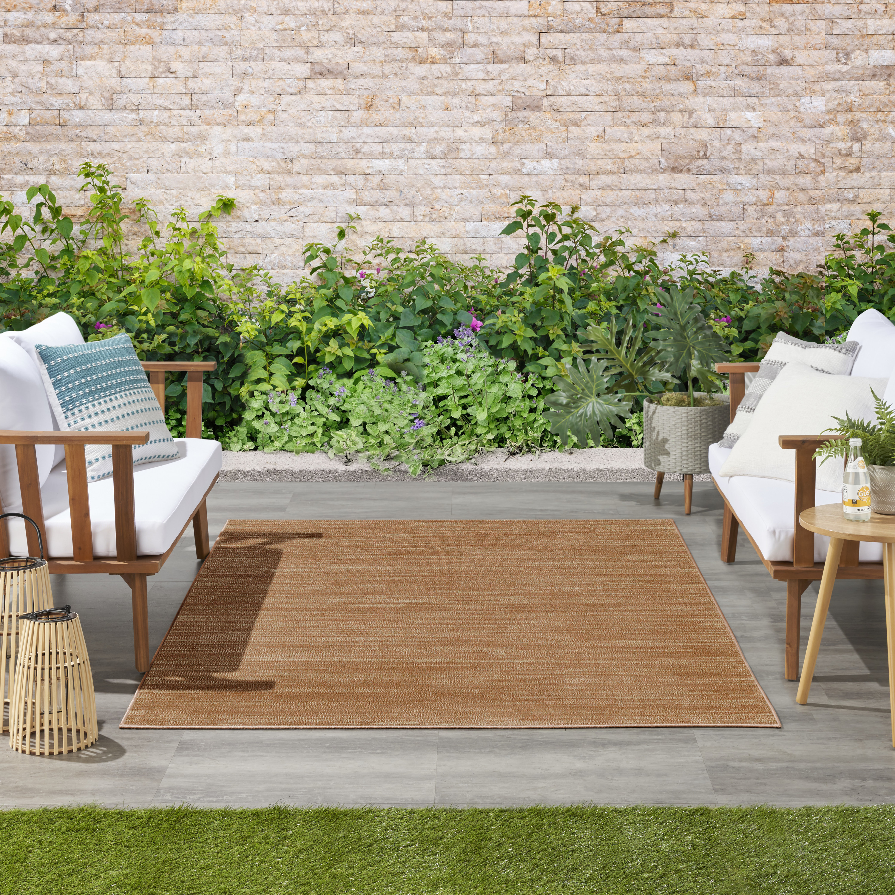 Nourison Nourison Essentials 5' x 7' Rust Outdoor Rug