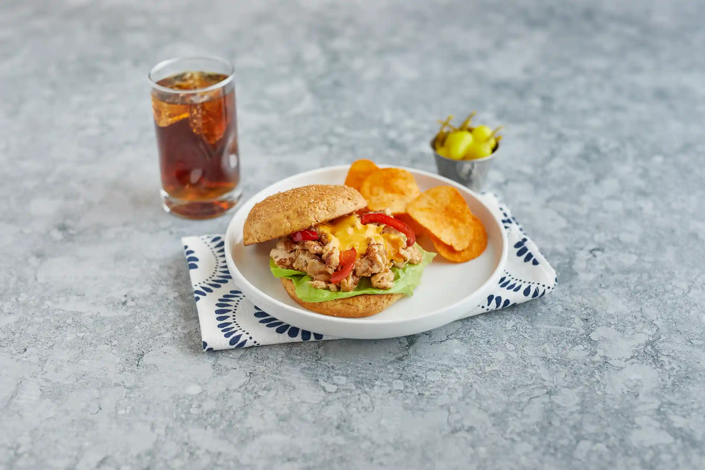 Philly Freedom® Chicken Breast Sandwich Slices https://images.salsify.com/image/upload/s--IhYi8LnZ--/q_25/j0oqqoyyfsw6fv7vcfsx.webp