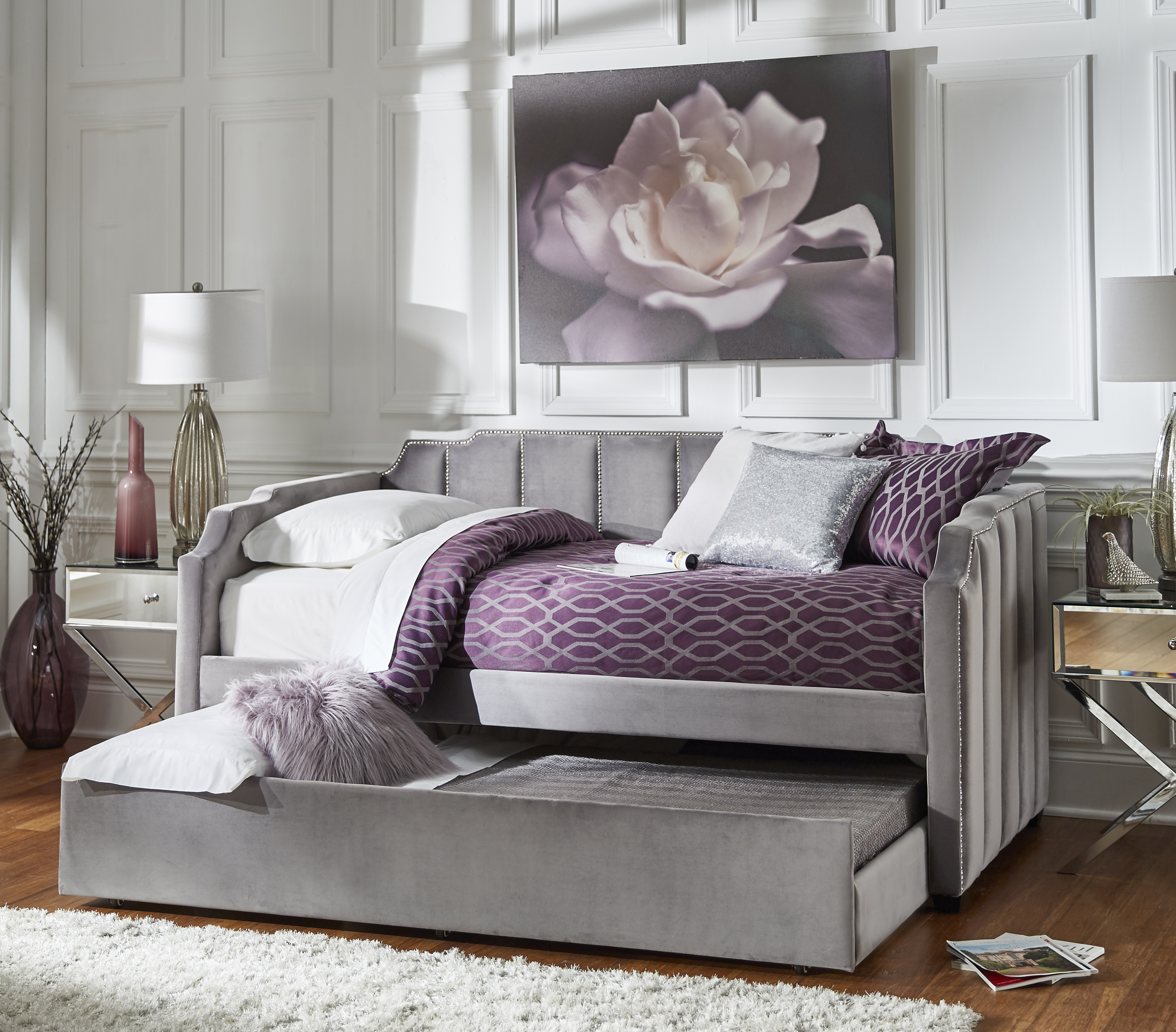 Grey Velvet Upholstered Daybed and Trundle