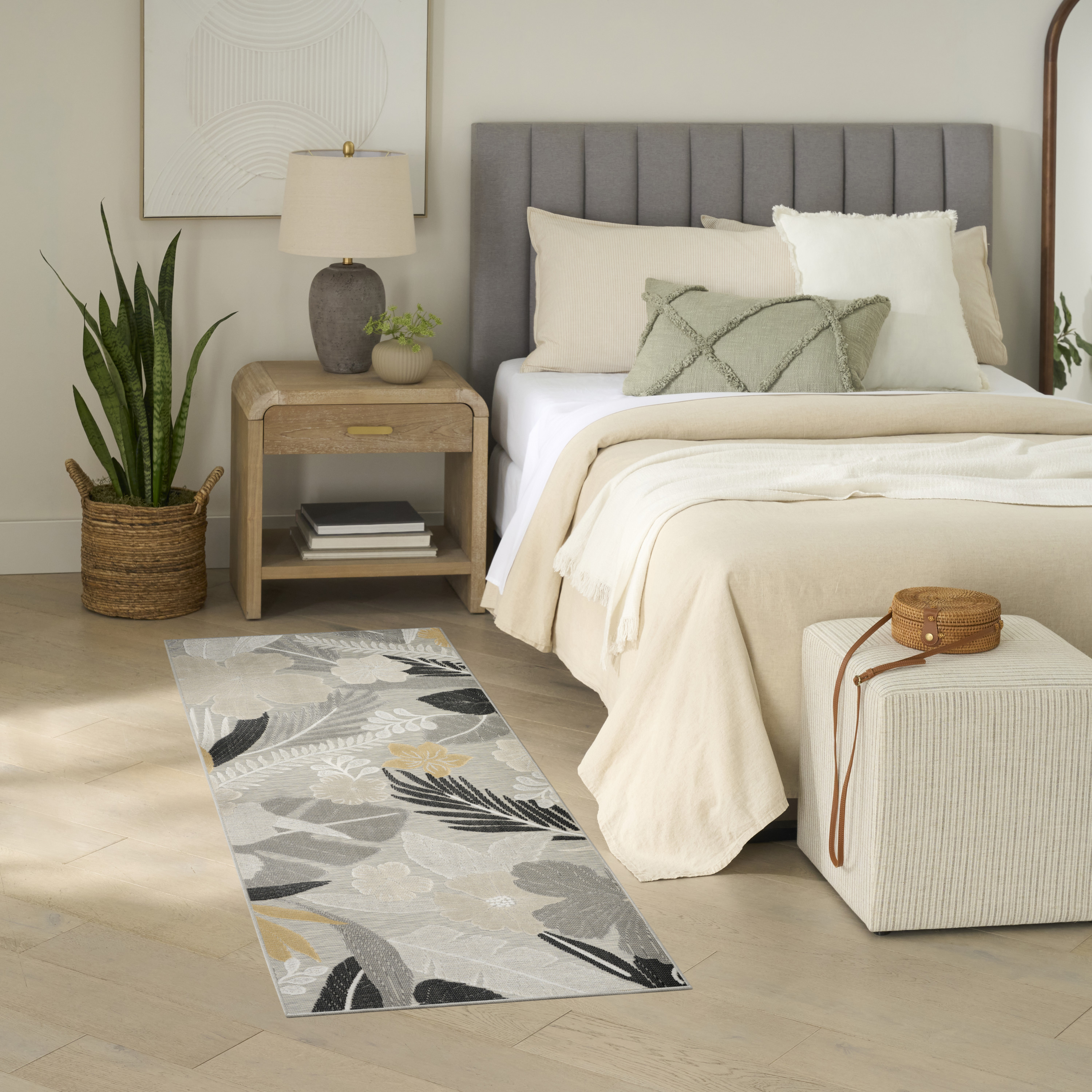 Nourison Suncoast 2' x 6' Grey Tropical Rug