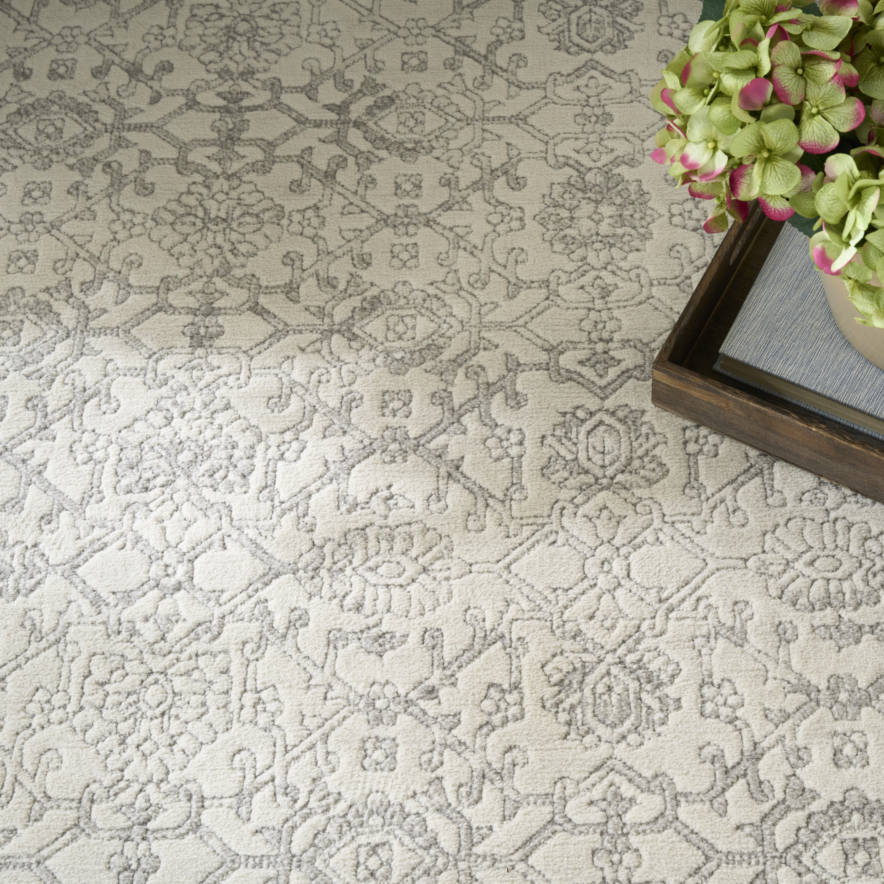 Nourison Grace 5'3" x 7'3" Grey Vintage Indoor Rug
