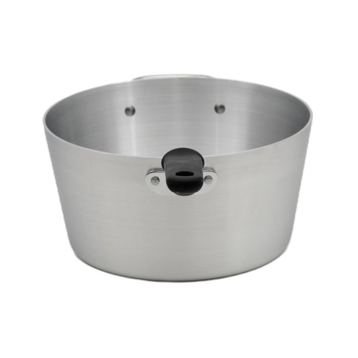 7-quart Wear-Ever® tapered aluminum saucepan with natural finish and silicone handle