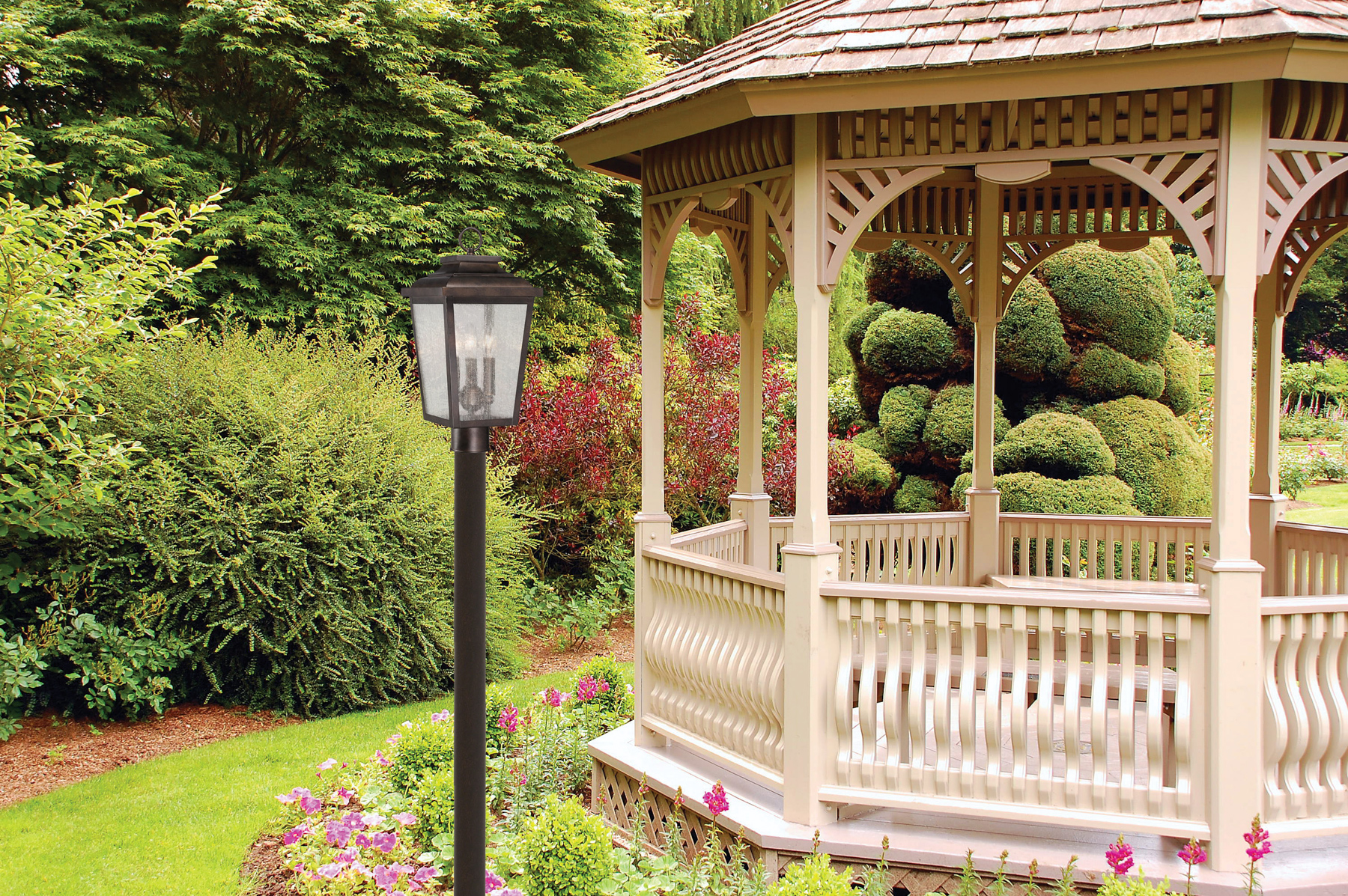 Irvington Manor 3-Light Outdoor Post Lantern - Image 4