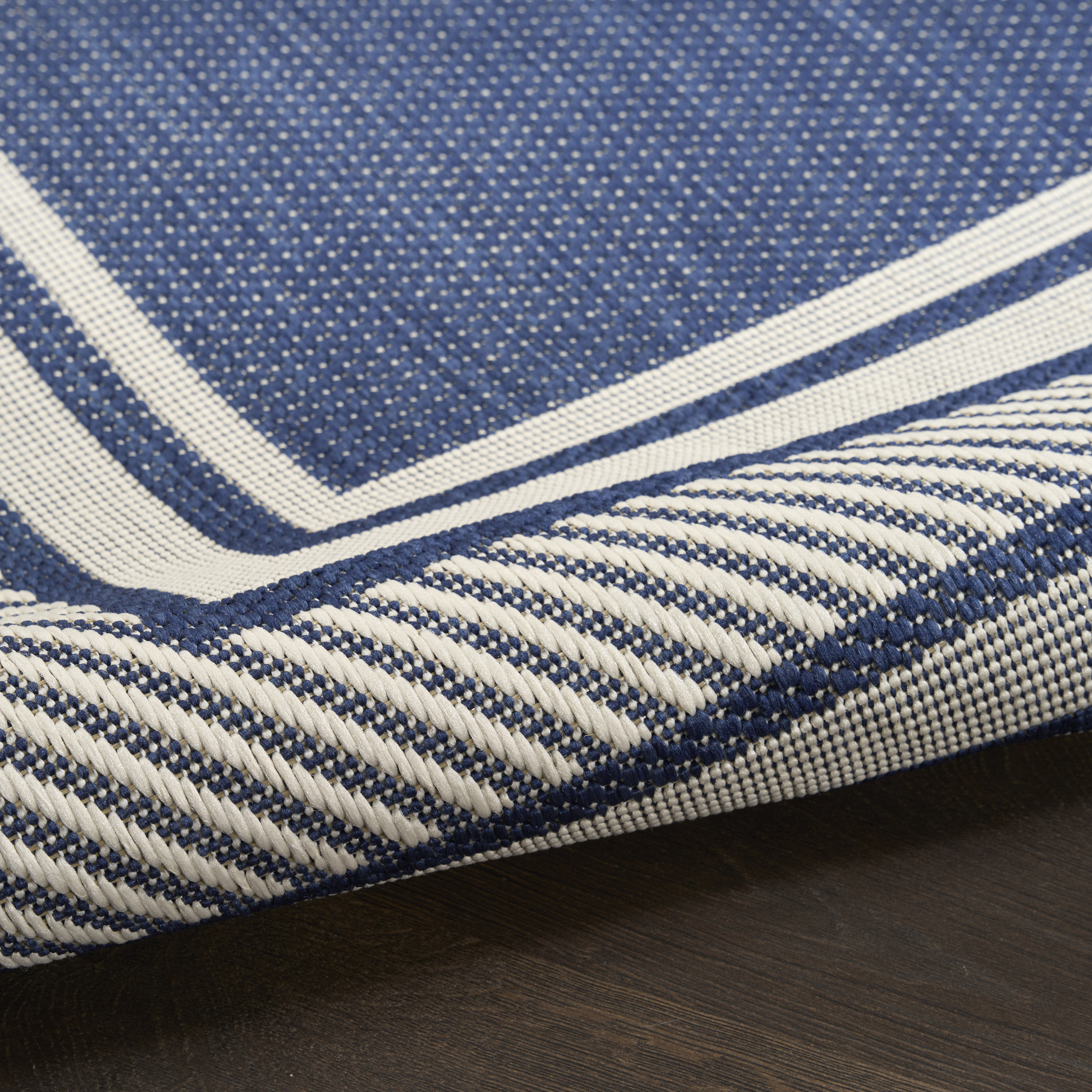 Nourison Horizon Indoor/Outdoor 3' x 5' Navy Modern Rug