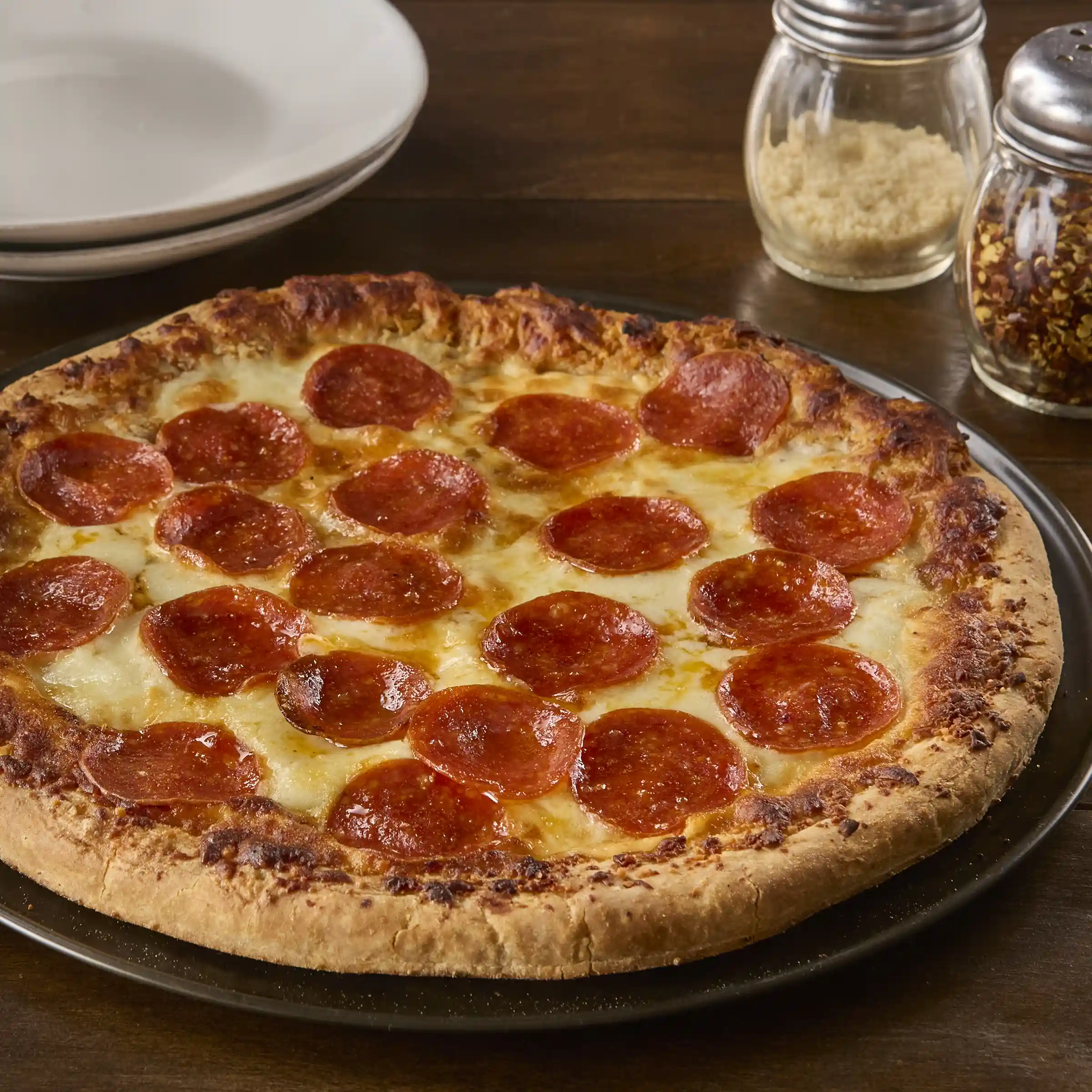 Hillshire Farm® Sliced Pepperoni, Chicken Added, 14 Slices per oz. https://images.salsify.com/image/upload/s--JLhRKyM1--/q_25/55b59f0eb67959e51c404c3c2ec5bc6dd41a0971.webp