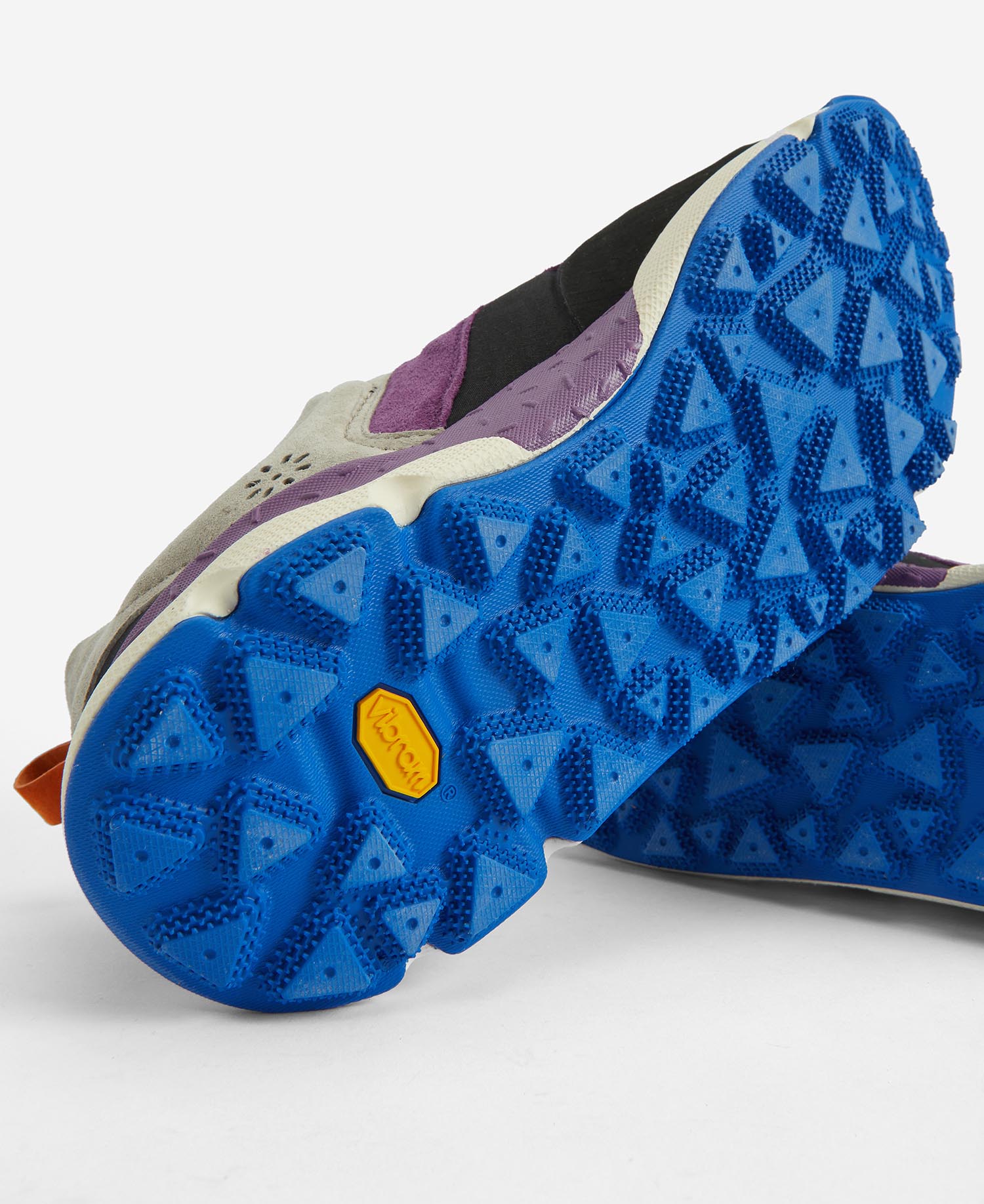 Barbour x Flower Mountain Back Country Uni Trainers image number 6