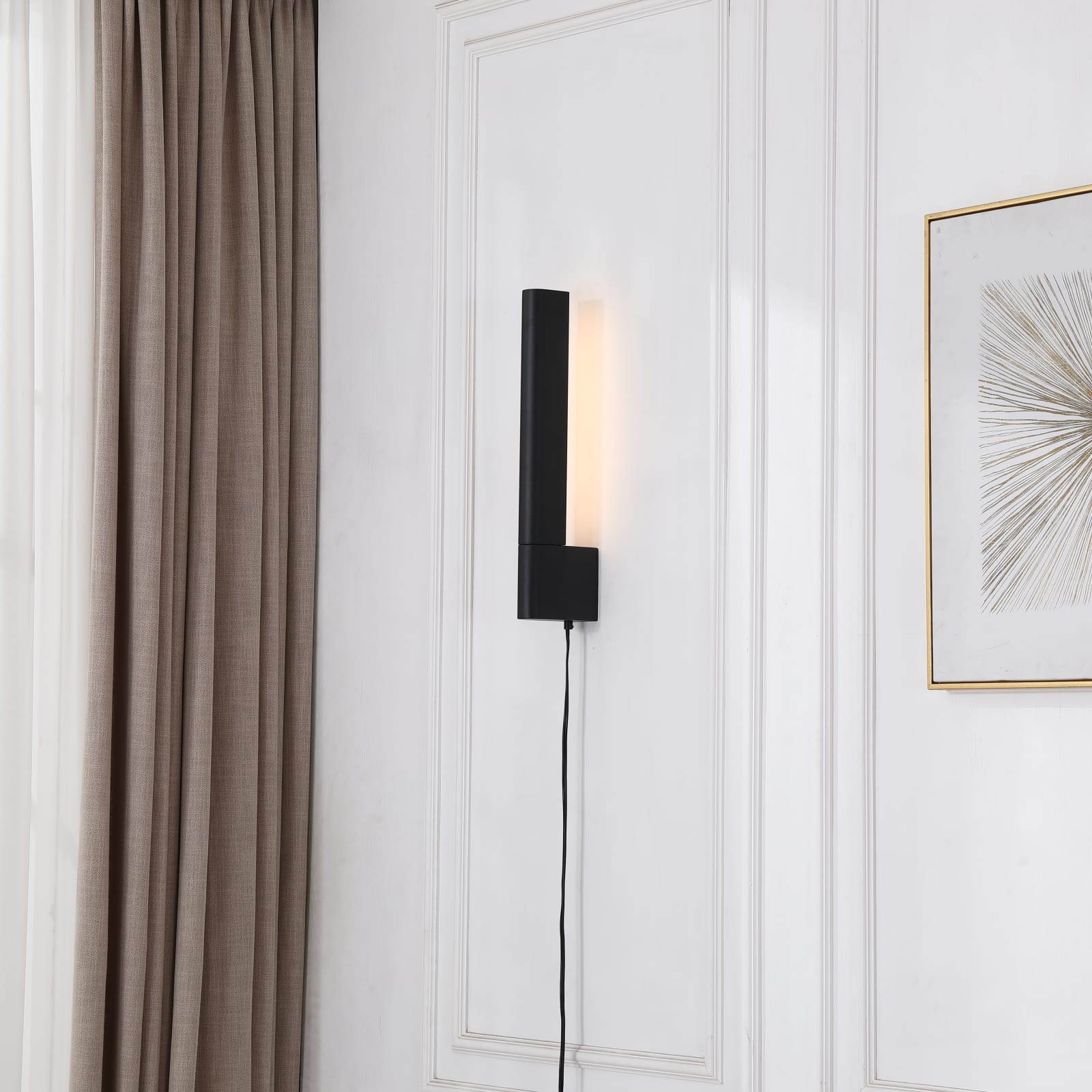 Ma'or Wall Sconce — installation 3