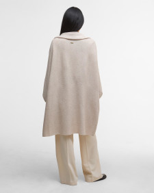 Tabitha Cape Oat