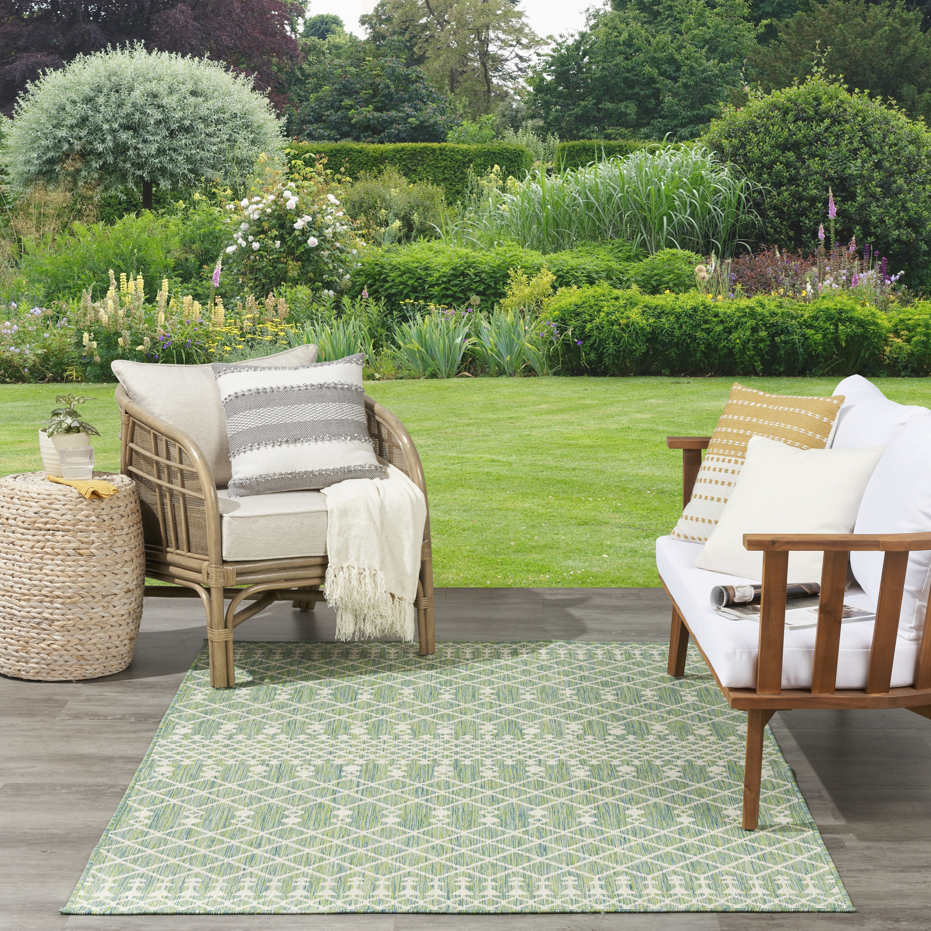 Nourison Positano 6' x 9' Blue Green Modern Rug