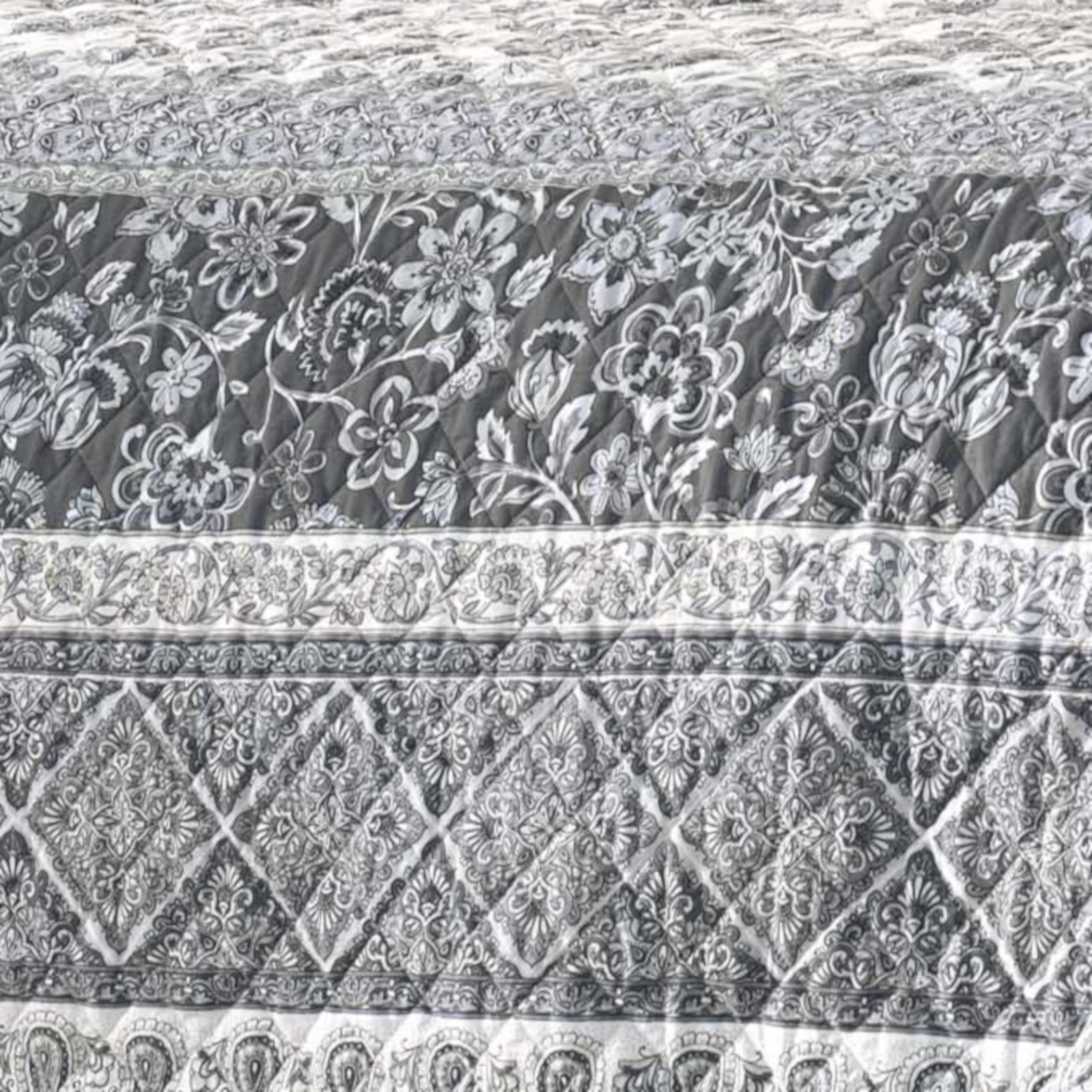 Stone Cottage Abbey Cotton Grey 3 Piece Quilt Set-Full/Queen - Picture 10 of 13