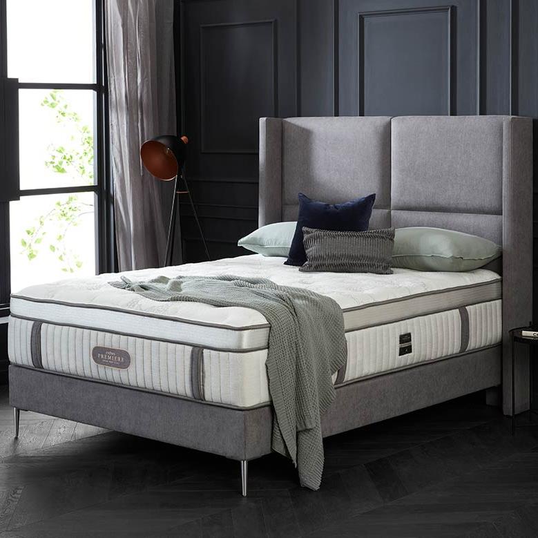 Lifestyle image of the  Quattro Bedhead from Forty Winks