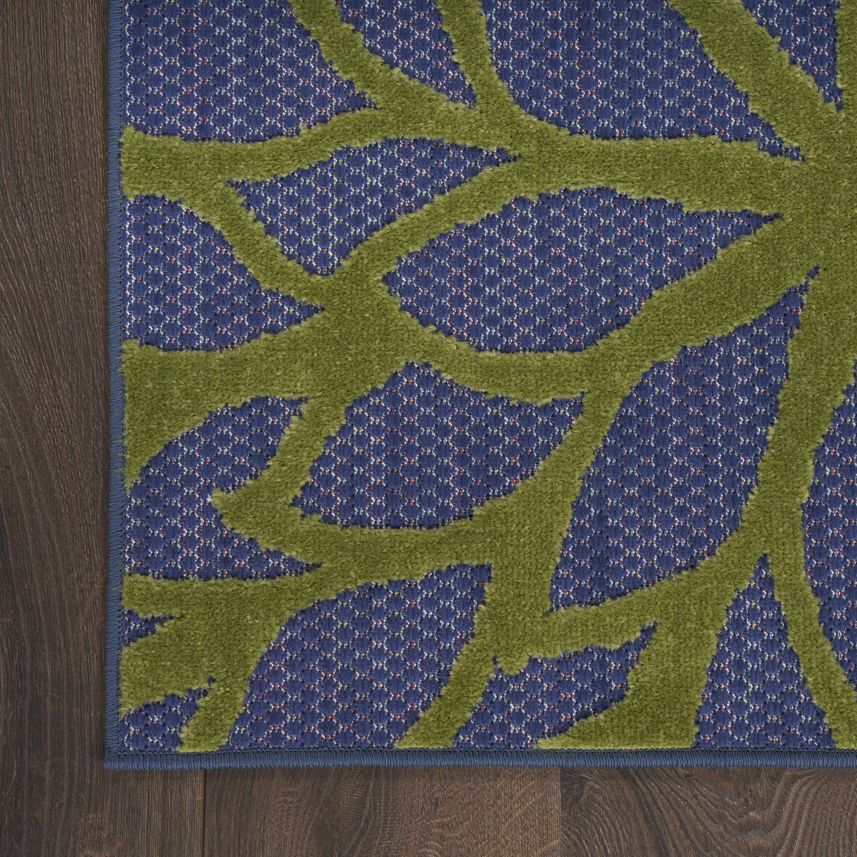 Nourison Aloha 5'3" x 7'5" Navy Multicolor Outdoor Rug