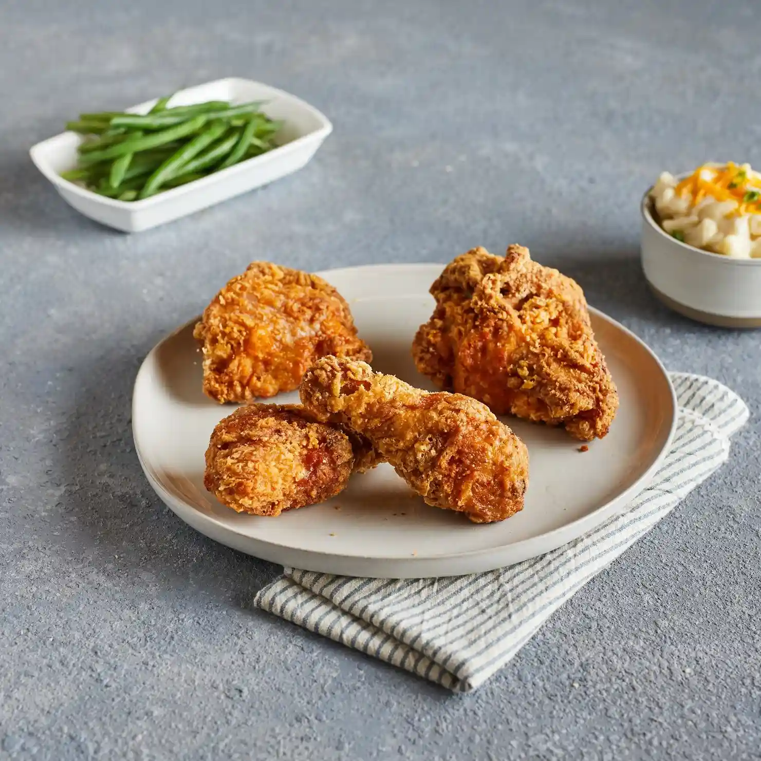 Tyson® ProPortion® Timeless Recipe® Fully Cooked Breaded, Assorted Chicken Pieces  https://images.salsify.com/image/upload/s--9lS_2m6B--/q_25/byf7tcoqc6ilfxweh6mu.webp