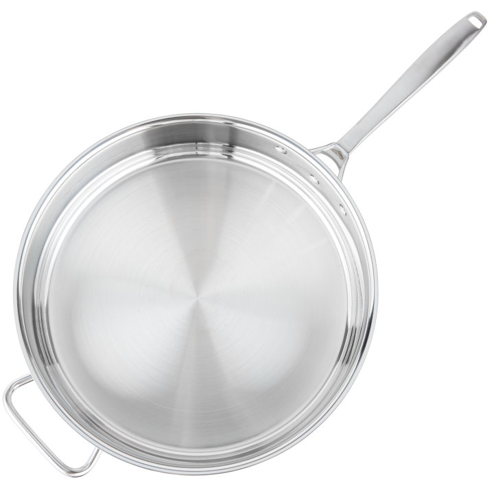 9 ½-quart Intrigue® stainless steel sauté pan in mirror finish