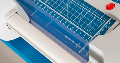 The clamp provides firm, even pressure as you cut so you work stays in place.