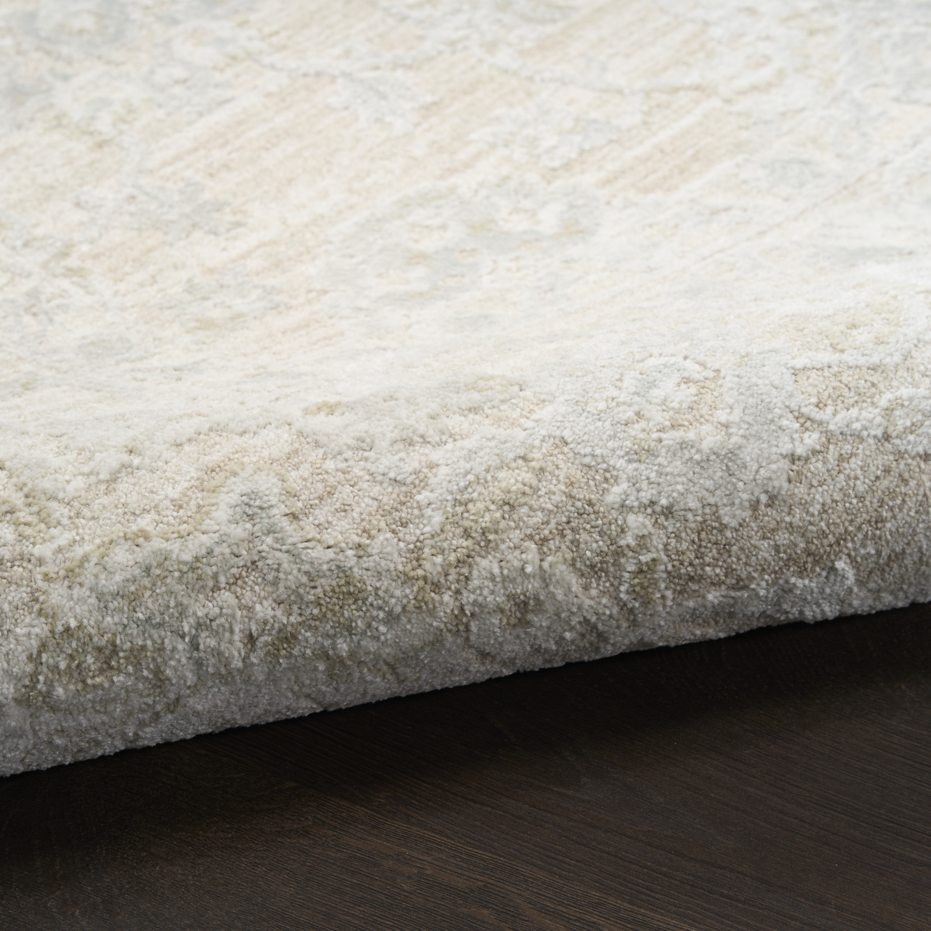 Nourison Envy 5'3" x 7'10" Cream Vintage Indoor Rug