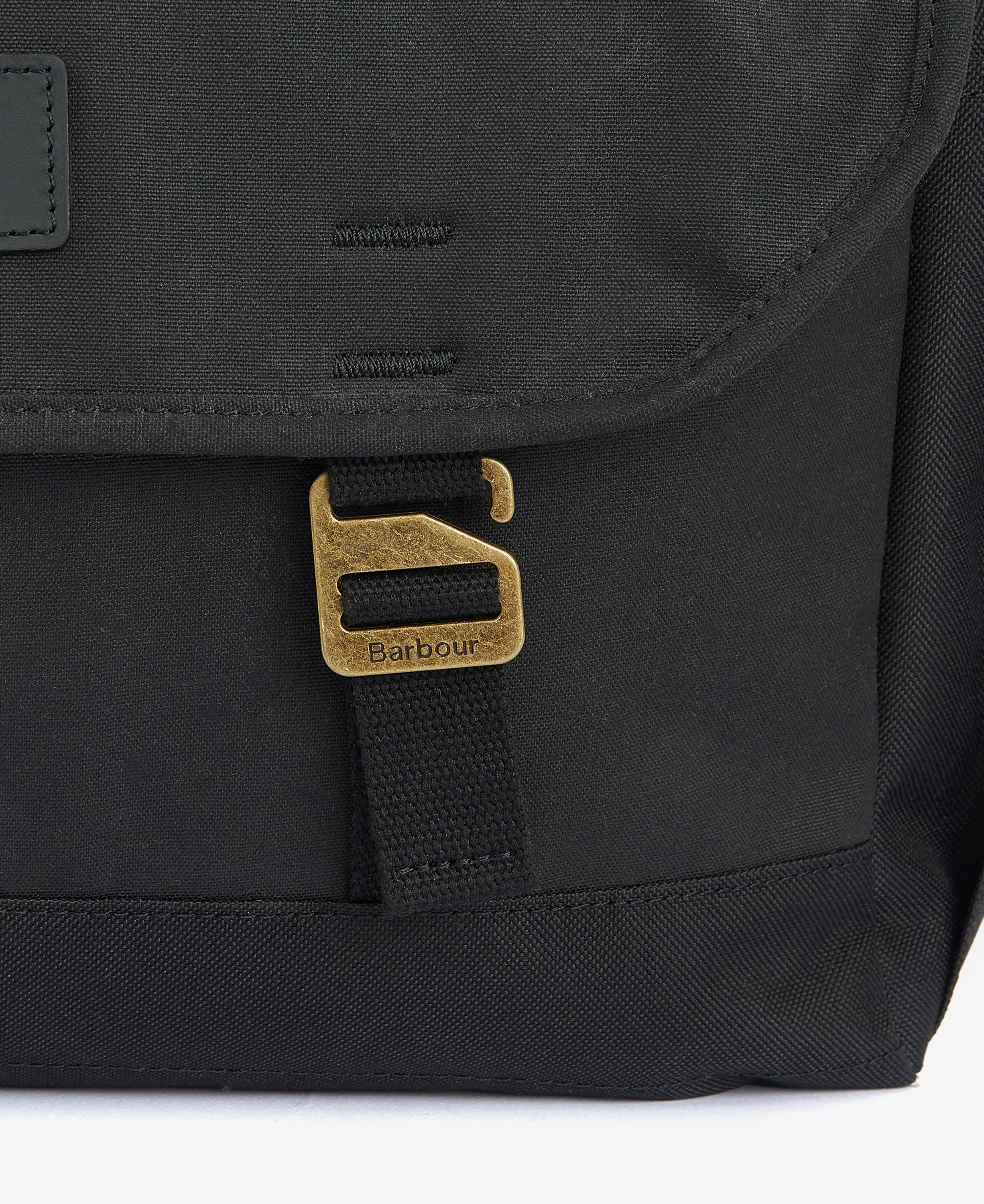 Essential Waxed Messenger Bag image number 4